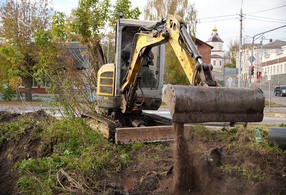 В Городском округе Серпухов продолжаются работы по устройству ливневых систем