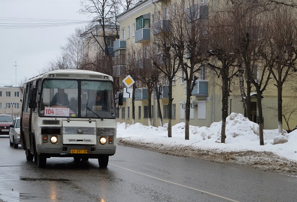 Автобус 104 б класса серпухов. Автоколонна 1790 Серпухов. Маршрут 104 автобуса Серпухов. Автобус Серпухов. Маршрутки в Серпухове.